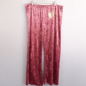 Bobbie Brooks Pink Heart High Rise Velour Pants
